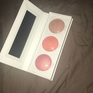 RealHer Be Fearless Be Limitless Blush Kit